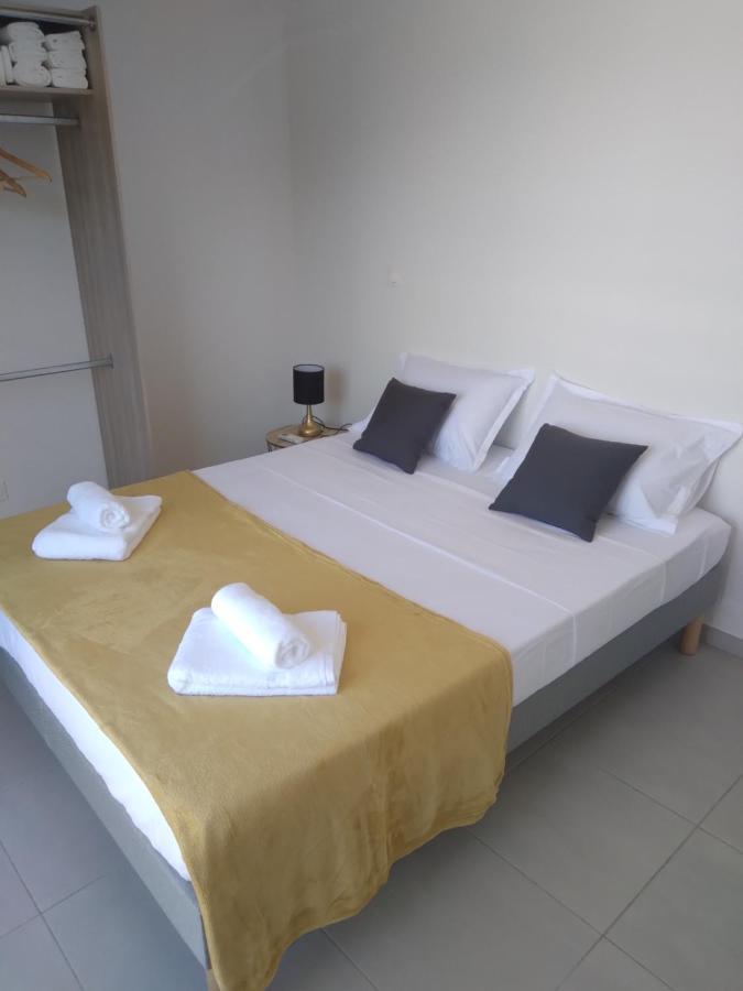 Le Yuka Appartement Saint-Francois  Buitenkant foto