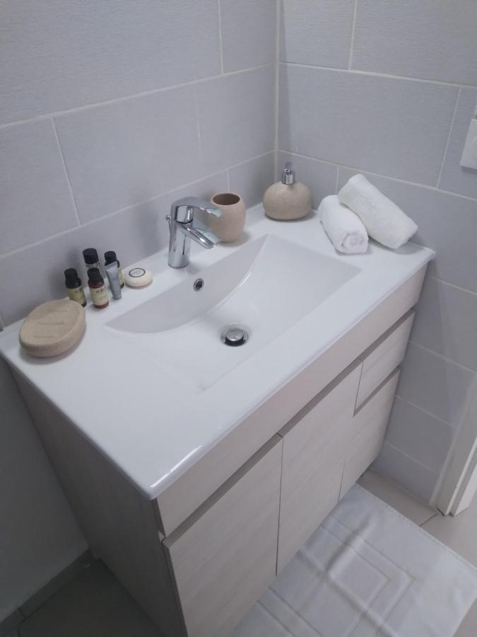 Le Yuka Appartement Saint-Francois  Buitenkant foto